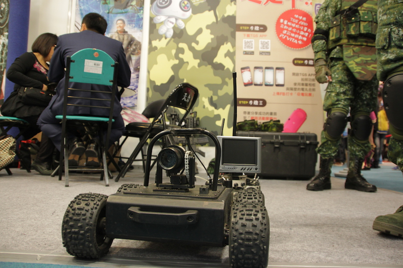 Illustration for article titled Taiwan's Military Scouts Recruits at Game Expo